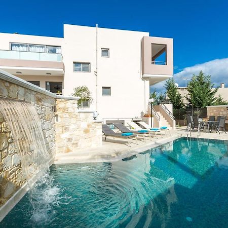 Peris Villa カト・ダラトソ エクステリア 写真