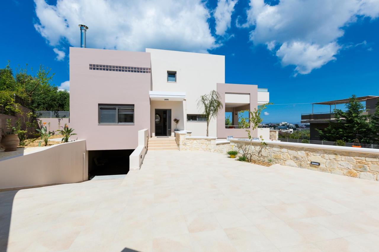 Peris Villa カト・ダラトソ エクステリア 写真