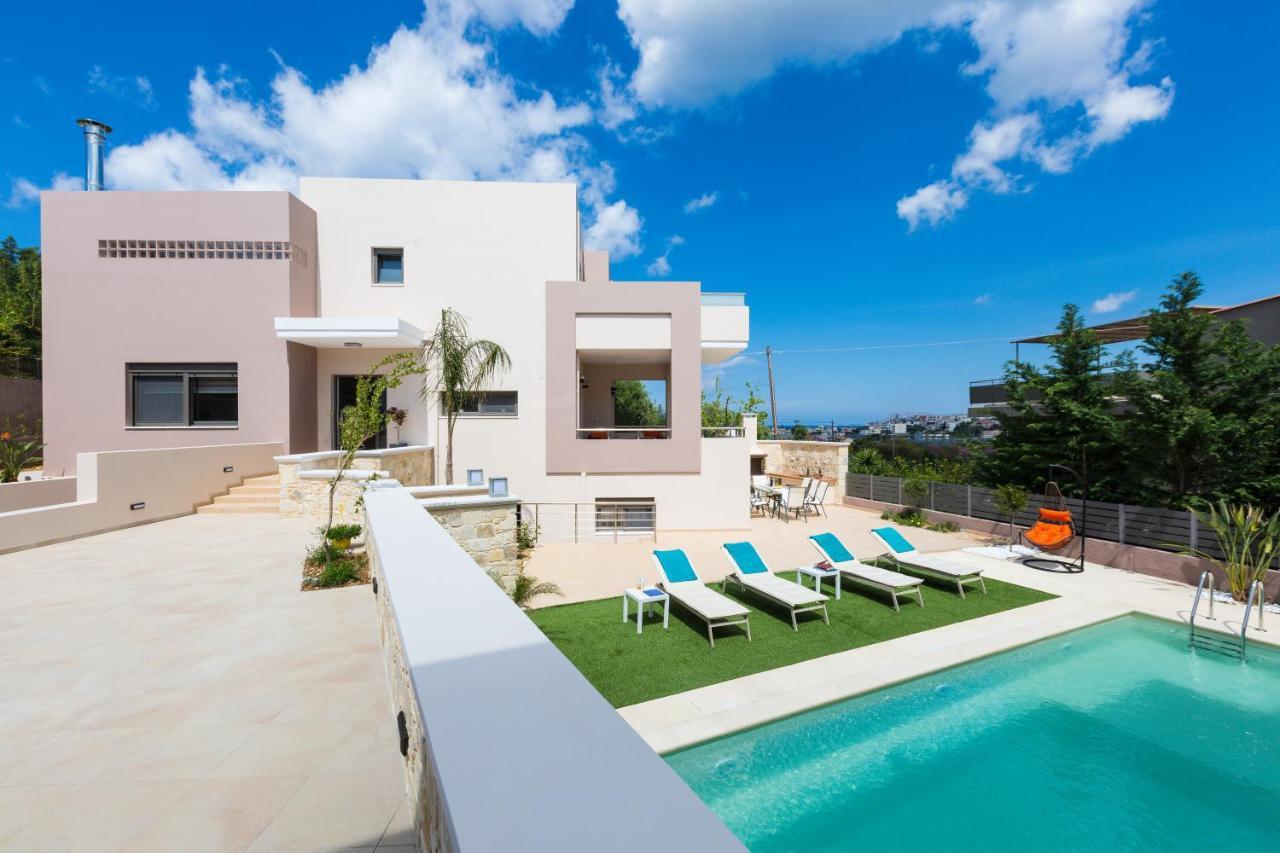 Peris Villa カト・ダラトソ エクステリア 写真